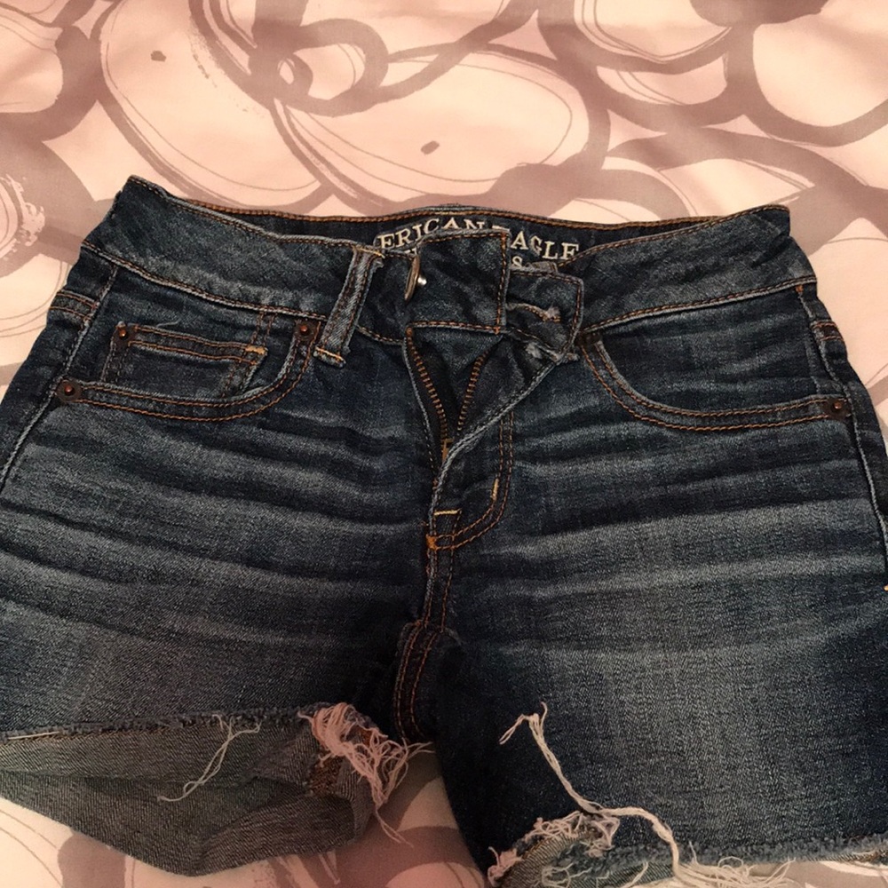 Dark denim blue shorts. American eagle. Size 00